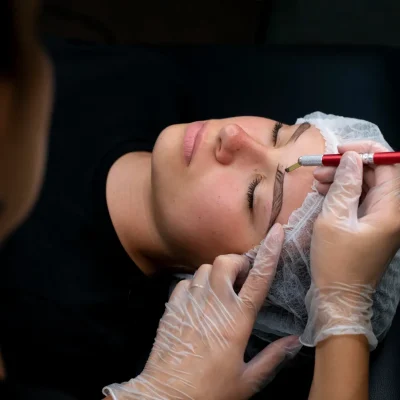 Sombreado de cejas semipermanente1